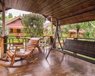 Ruentara Resort & Villa - Buri Ram - Balcón