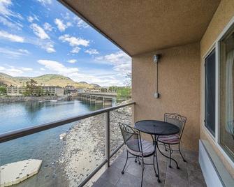 Grandview 721 Waterfront King River View - Chelan - Balcony