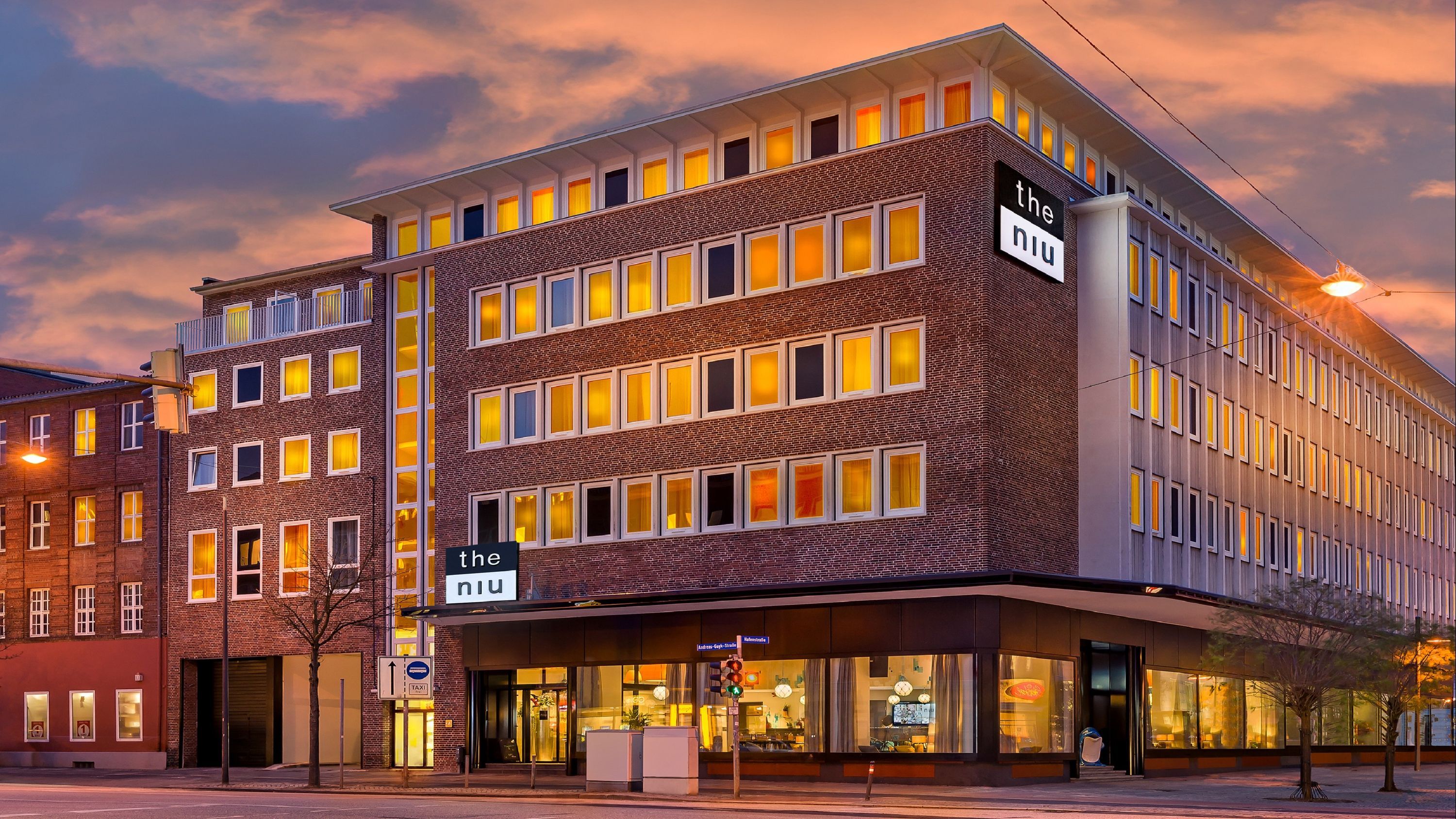 Holiday Inn - The Niu, Welly Kiel By IHG - קיל - בניין