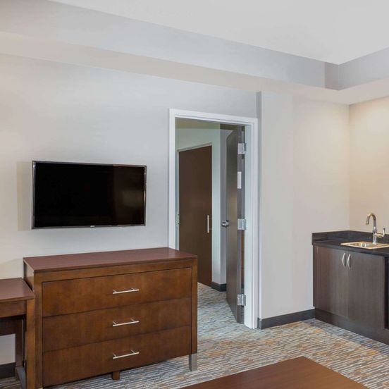 Wingate by Wyndham Miami Airport image 1