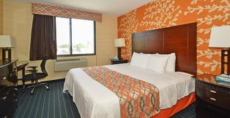 紐約拉瓜迪亞機場科羅納酒店 - 皇後區 - 臥室