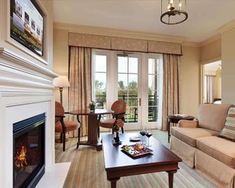Salamander Resort And Spa - Middleburg - Living room
