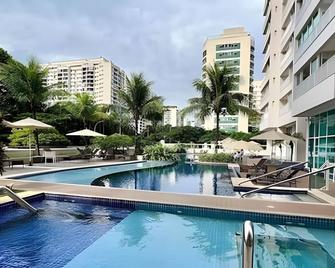 Apartamentos no Verano Stay - Rio de Janeiro - Piscina
