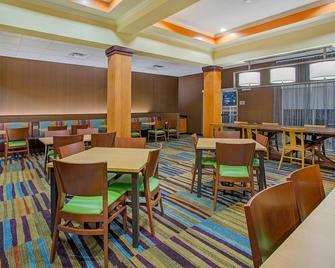 Fairfield Inn & Suites Cookeville - Cookeville - Restoran