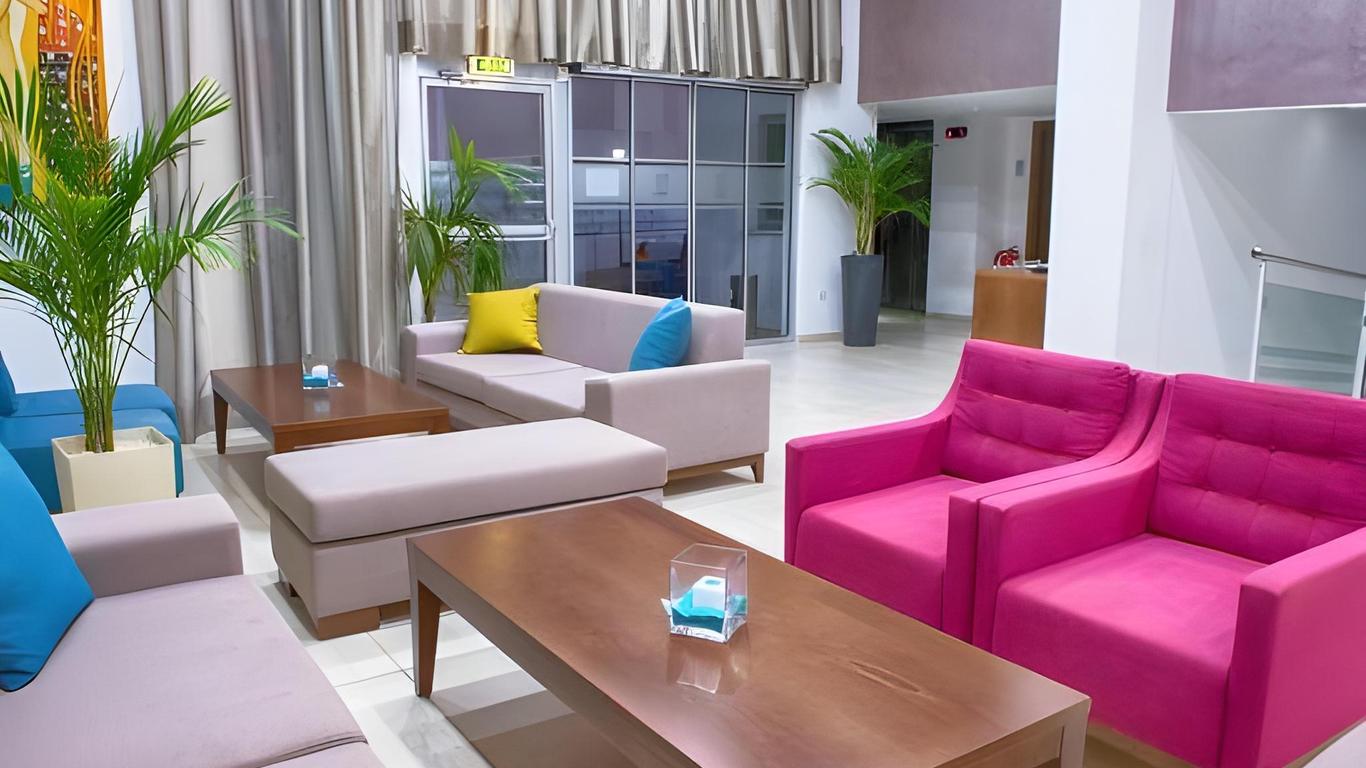 New Famagusta Hotel & Suites