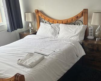 Fellowes Garden - Peterborough - Bedroom