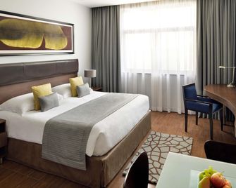 Mövenpick Hotel Apartments Al Mamzar Dubai - Dubai - Bedroom