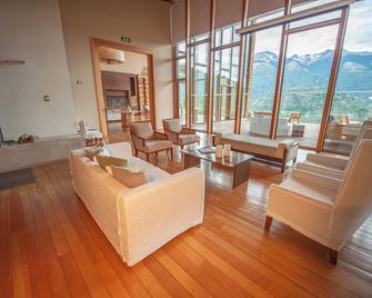 Uman Lodge - Futaleufú