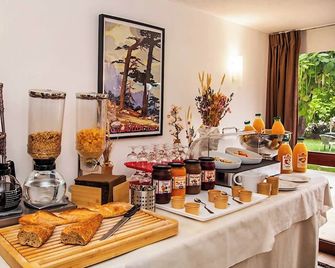 Appart Hôtel Corte Hr - Corte - Buffet