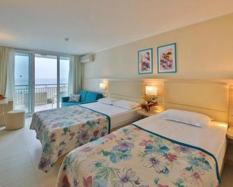 Laguna Beach Hotel - אלבנה - חדר שינה