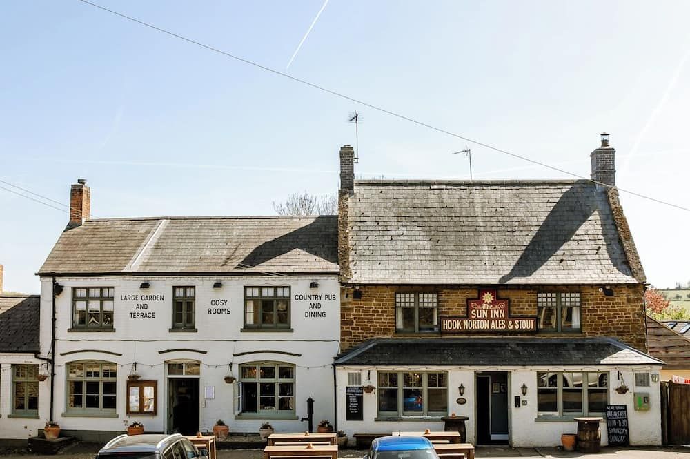 The Sun Inn - בנברי - בניין
