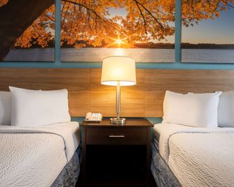 Days Inn by Wyndham Perrysburg - Perrysburg - Slaapkamer