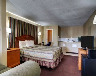 Key West Inn - Tuscumbia - Tuscumbia - Schlafzimmer
