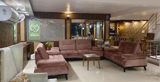Hotel Ganesha Inn Ganga View - Rishikesh - Lobby