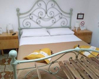 La Badia - Messina - Bedroom