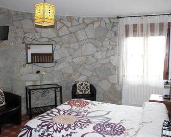 Casa Rural Aguas del Venero - Losar de la Vera - Habitación