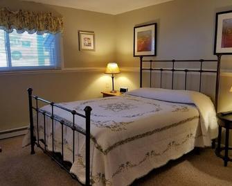 Smugglers Notch - 3 Bedroom Condo in the Heart of America's #1 Family Resort - Cambridge - Bedroom