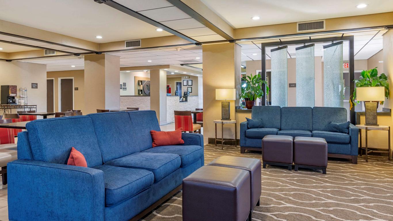 Comfort Inn Opelika - Auburn