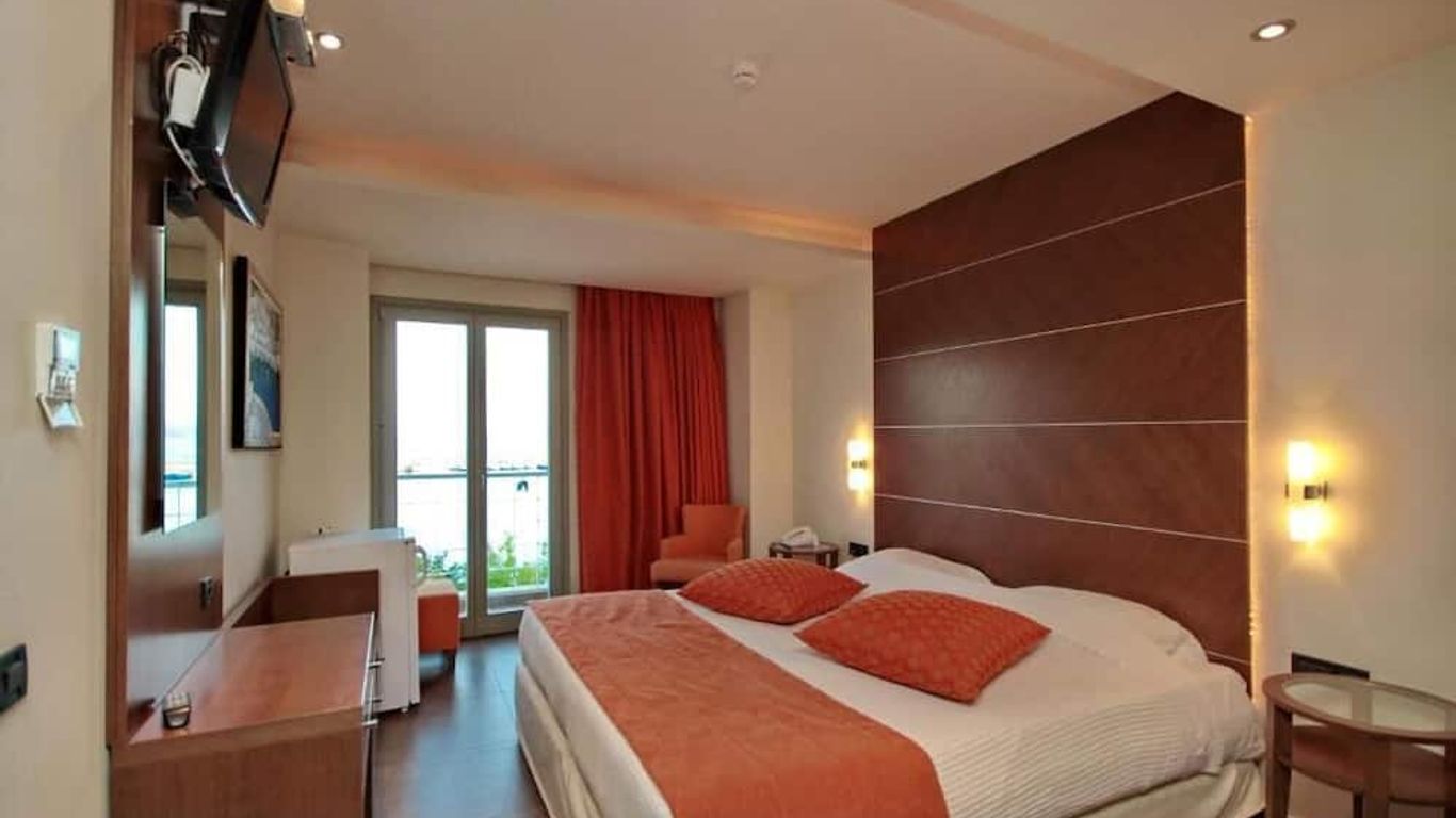 Astros Beach Boutique Hotel