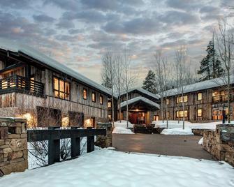 Abode on the Big Trail | Access to Ski Runs - Teton Village - Building