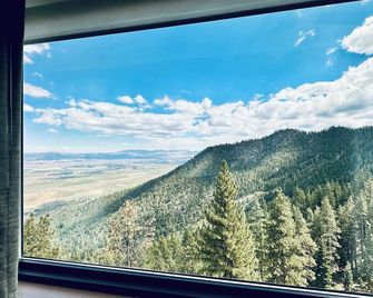 1 BR-Ski in/out, Ridge Tahoe IHG vacation resort - Stateline - Balcon