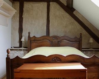 Les Buissonnets - Giverny - Bedroom