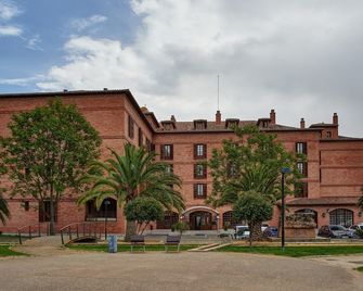 Parador de Calahorra - Calahorra - Gebouw