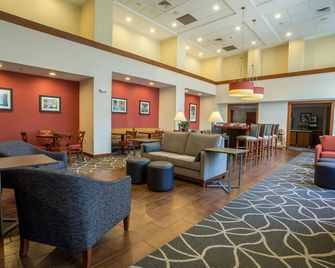 Hampton Inn & Suites Tilton - Tilton - Lounge