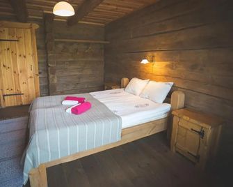 Holiday Village Suur Töll - Lilbi