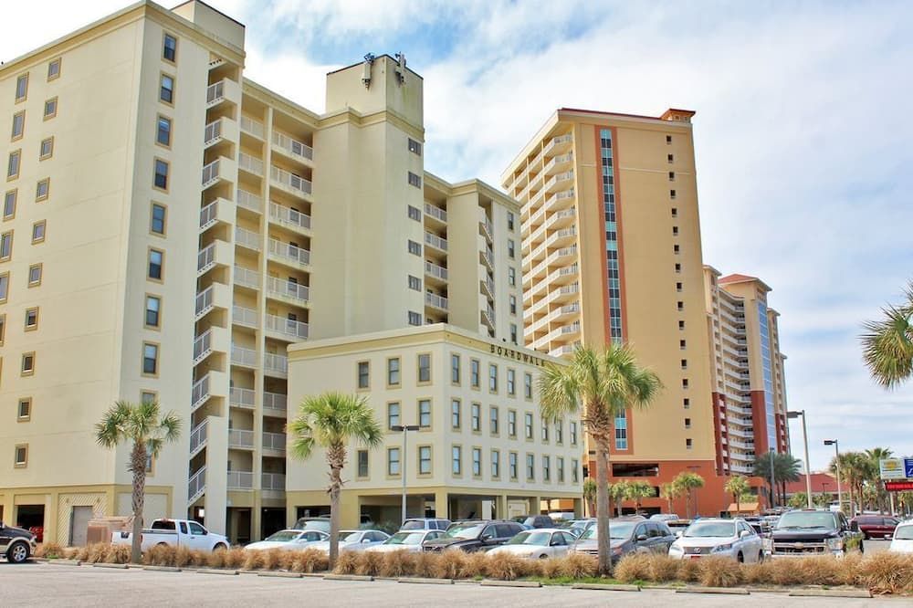 Beautiful Gulf Shores Al Beachfront Condo For Rent! Sleeps 4 - Gulf Shores - Building