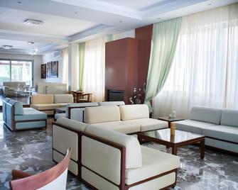 Hotel Ena - Loutra Ypatis - Lounge