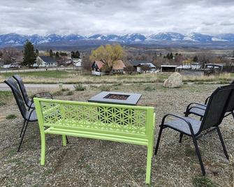 Karkens Container Home - Salmon - Patio