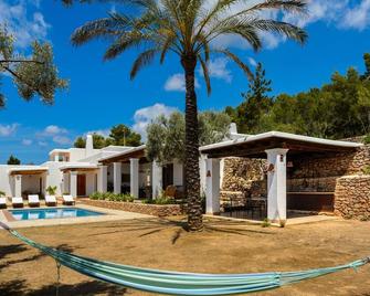 Air-conditioned Villa with Pool, Terrace and Wi-Fi - Sant Joan de Labritja - Pool