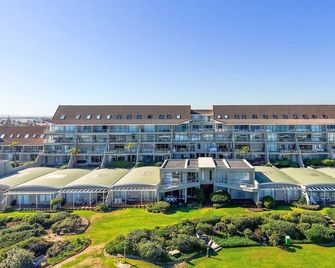 Dolphin Beach H301 - Bloubergstrand - 建築