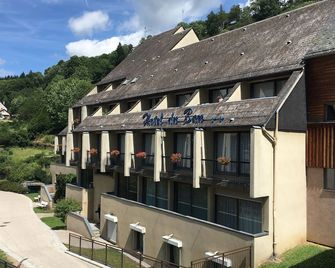 Brit Hotel Du Ban - Chaudes-Aigues - Building