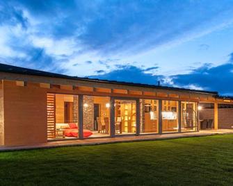 Marina Liptov pri Liptovskej Mare - Bešeňová - Edificio