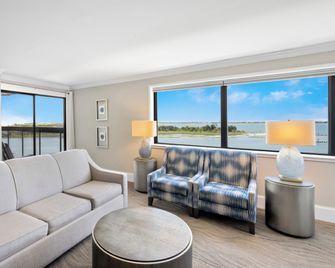 Bask Hotel at Big Rock Landing - Morehead City - Sala de estar
