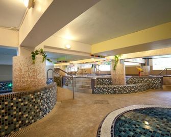 Champagne Hotel - Jiaoxi Township