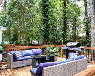 Oak city lights 2 - Raleigh - Innenhof