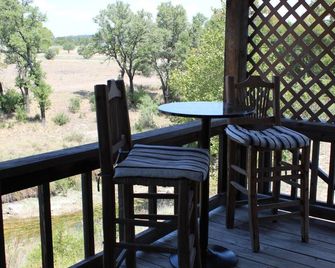 City on a Hill at Spring Creek - Fredericksburg - Balcony