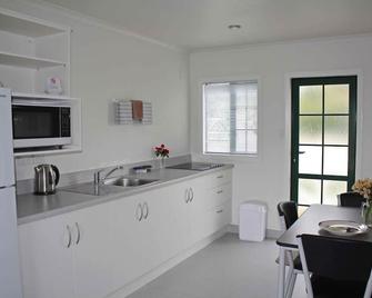 Kerry Lane Motel - Hawera - Cucina