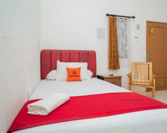 Argadia House Syariah near Ahmad Yani Mitra RedDoorz - Banjarmasin - Habitación