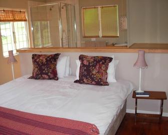 Umzimkulu River Lodge - Underberg - Bedroom