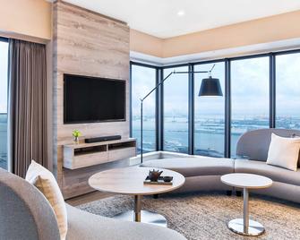 Oakwood Suites Yokohama - Yokohama - Oturma odası