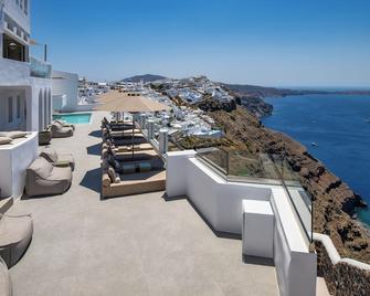 إيرا هوتل آند سبا - لبالغين فنل - فيروستيفاني - شرفة