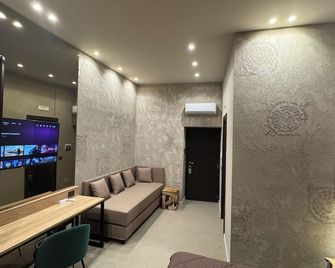 Tropicana Room - Caserta - Lobby