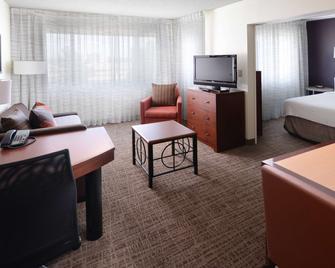 Sonesta Es Suites Dallas Central Expressway - Dallas - Living room