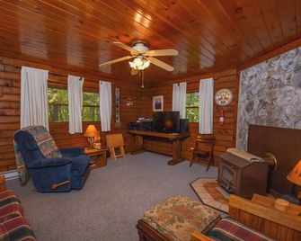 The Pines - Swanton - Sala de estar