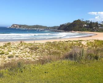 Luxury at Tallawang Malua Bay - Tomakin - Beach