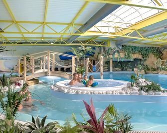 Camping Bel Air - Les Sables-d'Olonne - Alberca